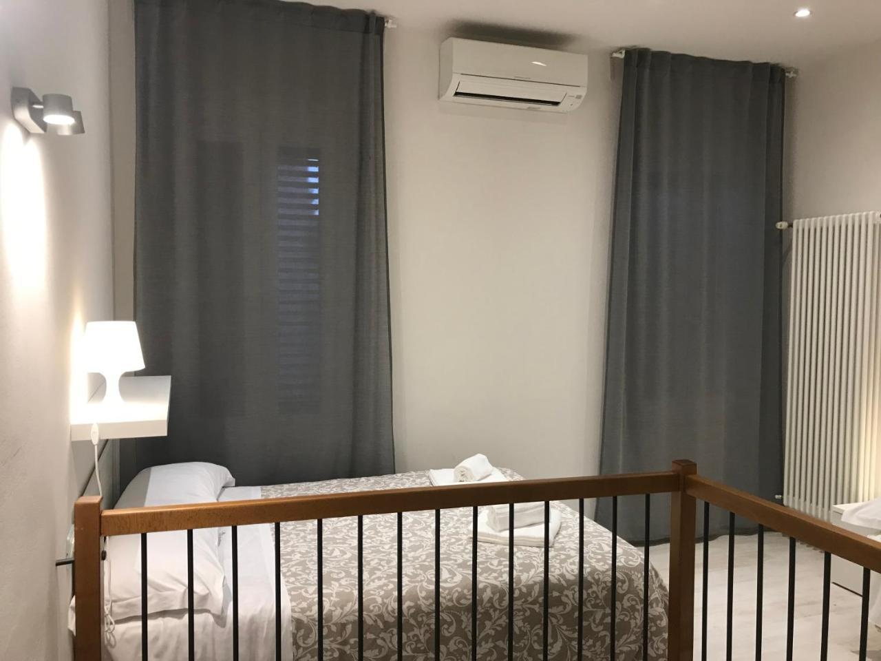 Appartamenti Del Duca Ferrara Exteriör bild